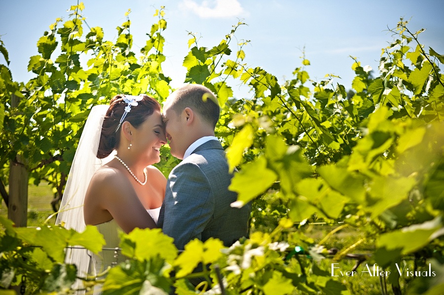 Lost-Creek-Winery-Wedding-Photography-030